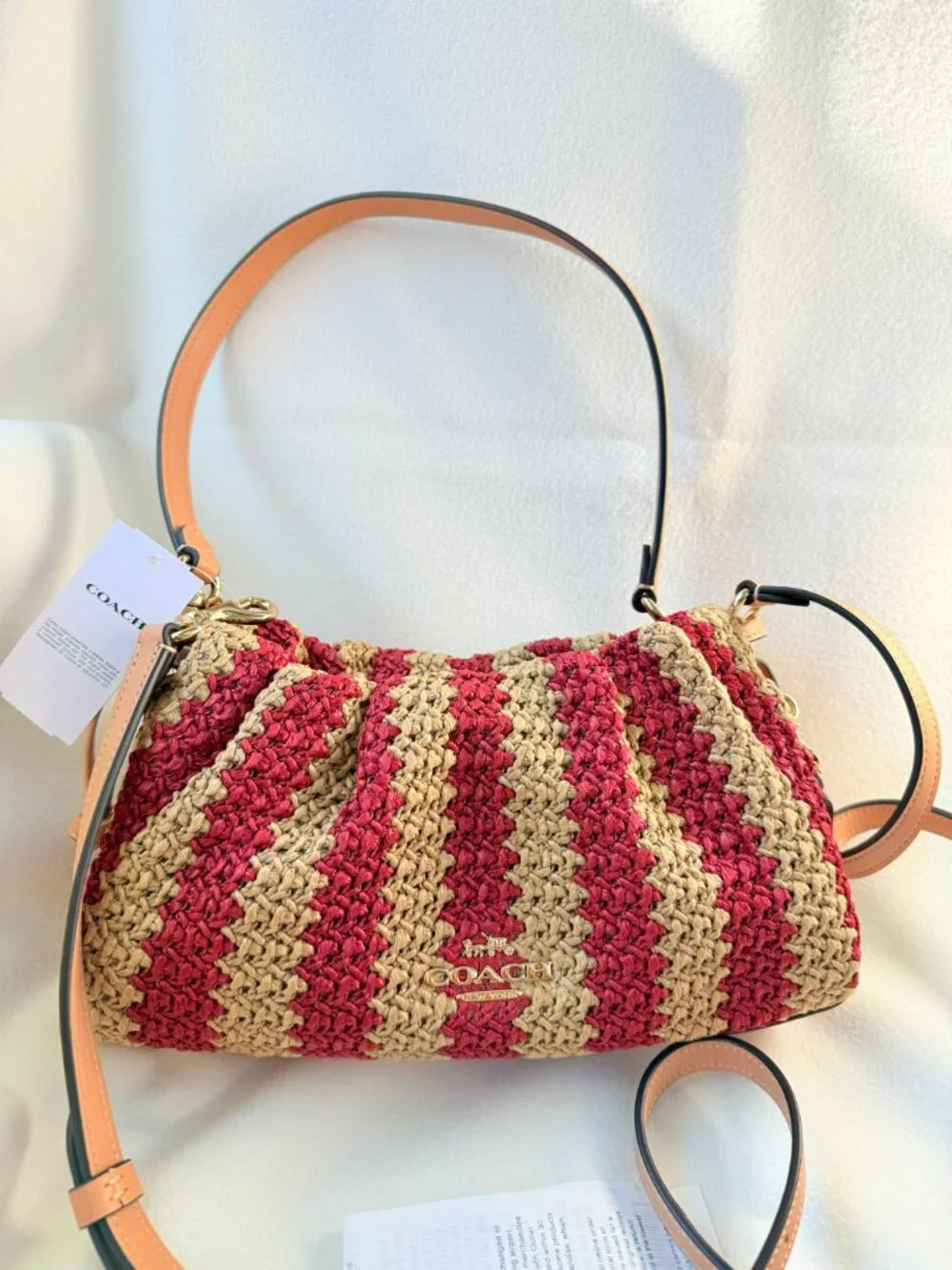 coach Faye Shoulder Bag cer33